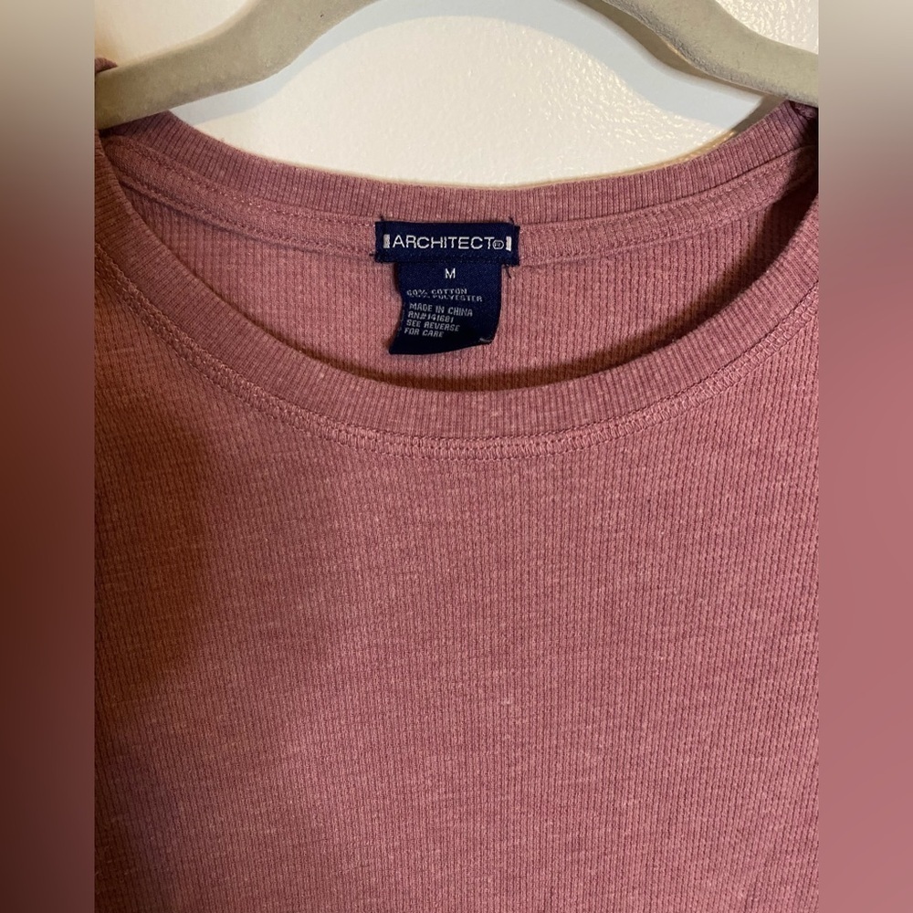 Women’s Architect Pink Round Hem Thermal Long Sleeve T Size Medium - Picture 3 of 6